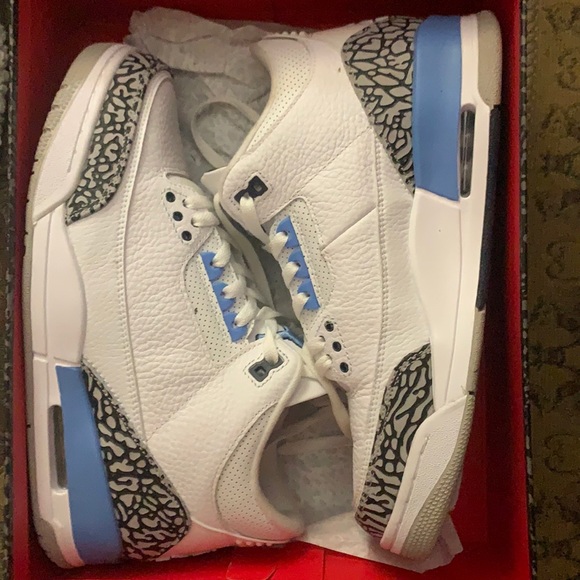 Air Jordan 3 Retro size 10